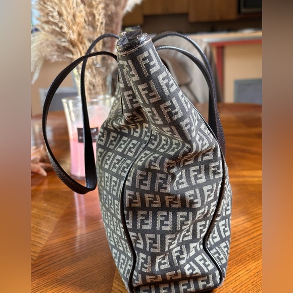 FENDI Zucchino Shoulder Tote Bag Brown Canvas - Picture 4 of 8